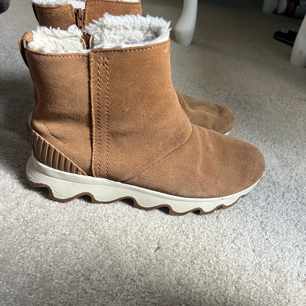 Sorel Kinetic Short Sneaker Brown Waterproof Suede Women’s 8 - Picture 5 of 6